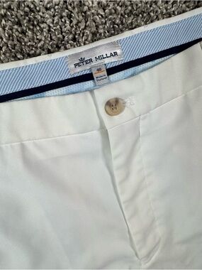 Peter Millar Men’s 40 Salem Performance Shorts White Crown Sport Golf Activewear